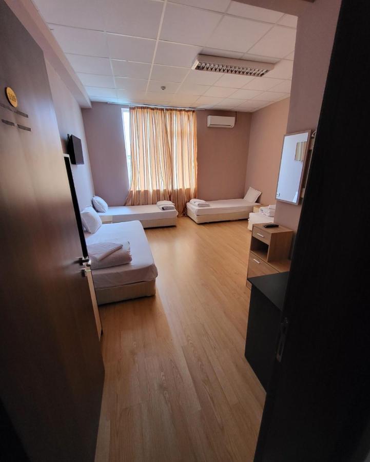 Provans Famili Hotel Letnitsa エクステリア 写真